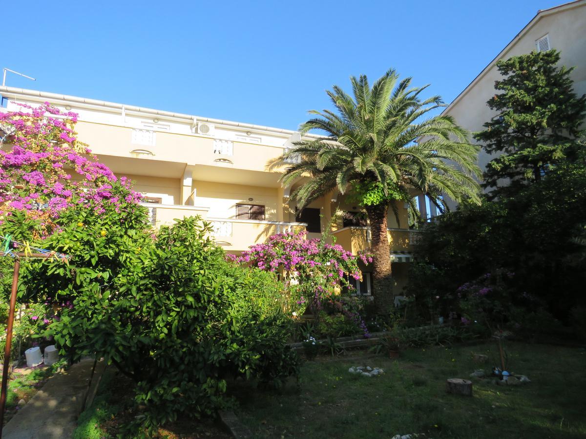 Apartments Palma Novalja Exterior photo