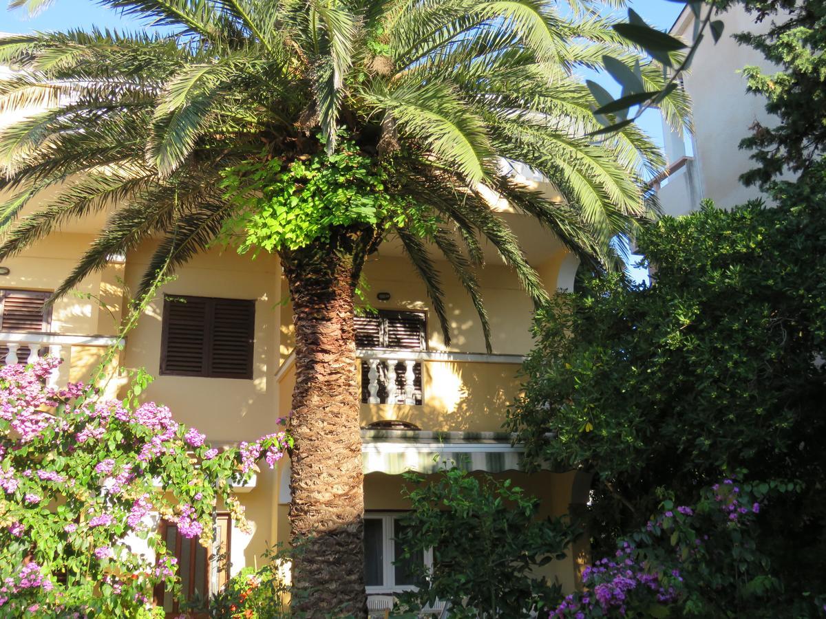 Apartments Palma Novalja Exterior photo